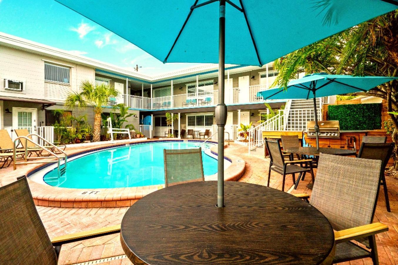Boutique Beach Retreat, Heated Pool, Open Corridor St. Pete Beach Extérieur photo