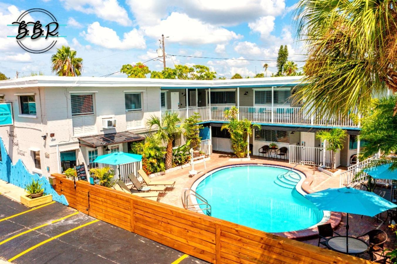 Boutique Beach Retreat, Heated Pool, Open Corridor St. Pete Beach Extérieur photo