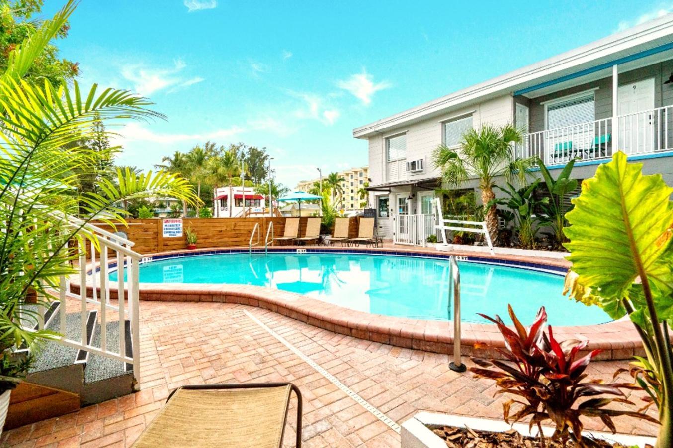 Boutique Beach Retreat, Heated Pool, Open Corridor St. Pete Beach Extérieur photo